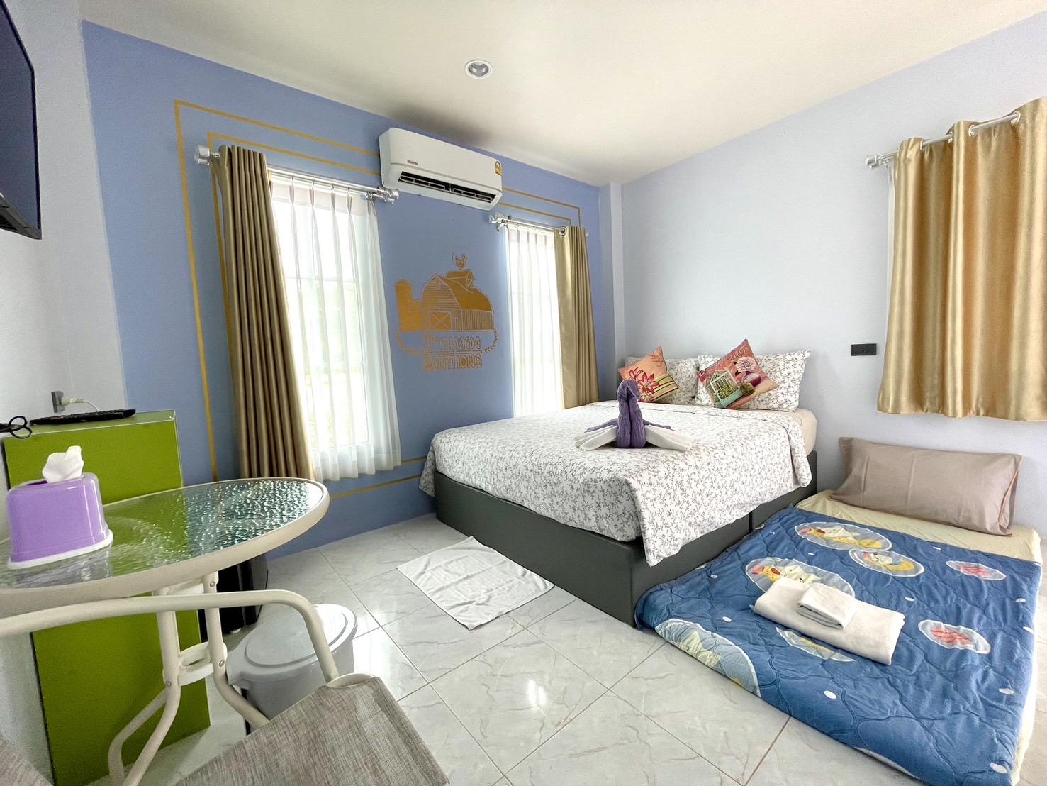 Small House Extra bed